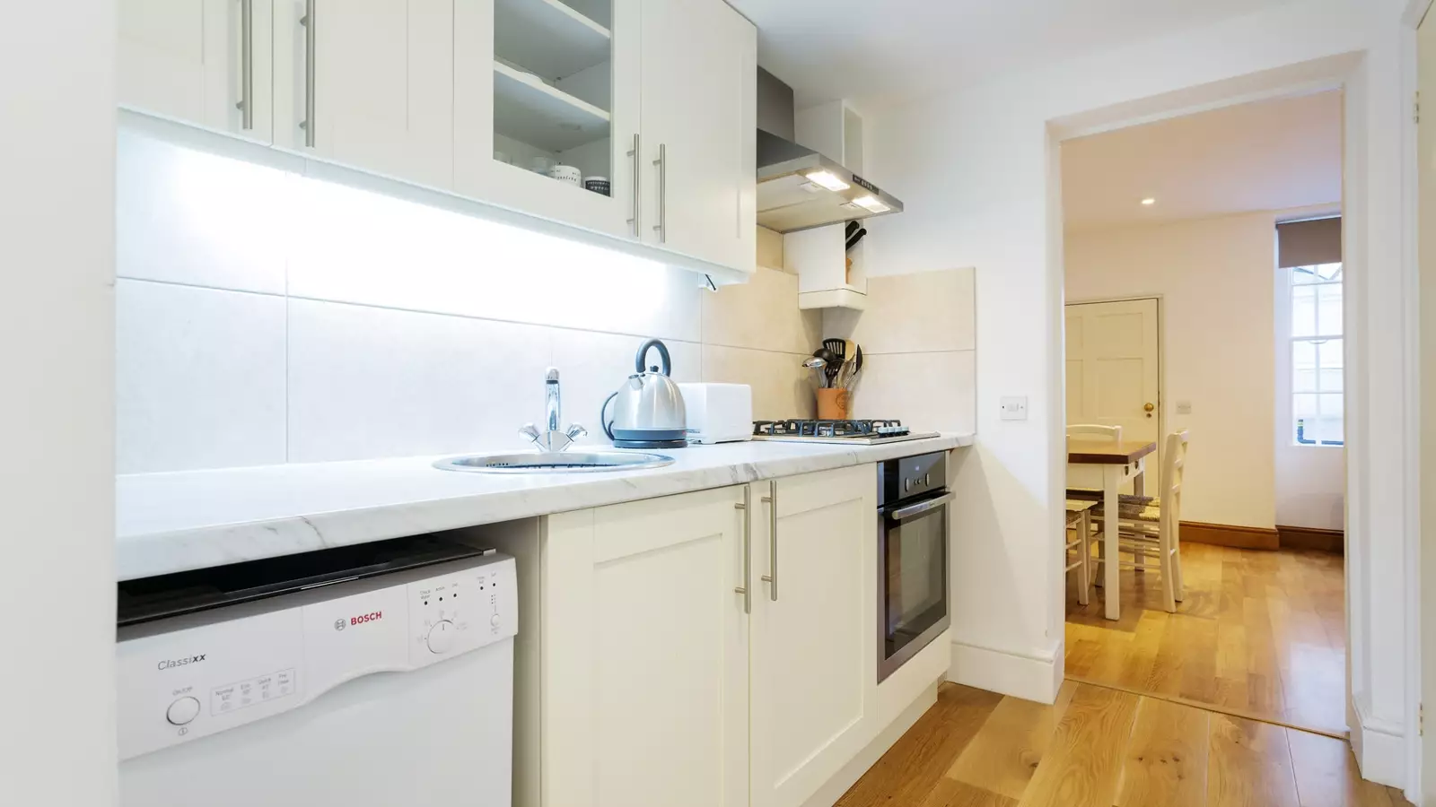 Flat Upper Montagu Street in City of Westminster