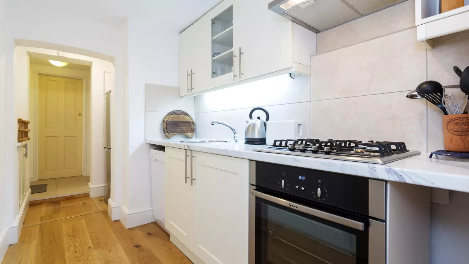 Flat Upper Montagu Street in City of Westminster