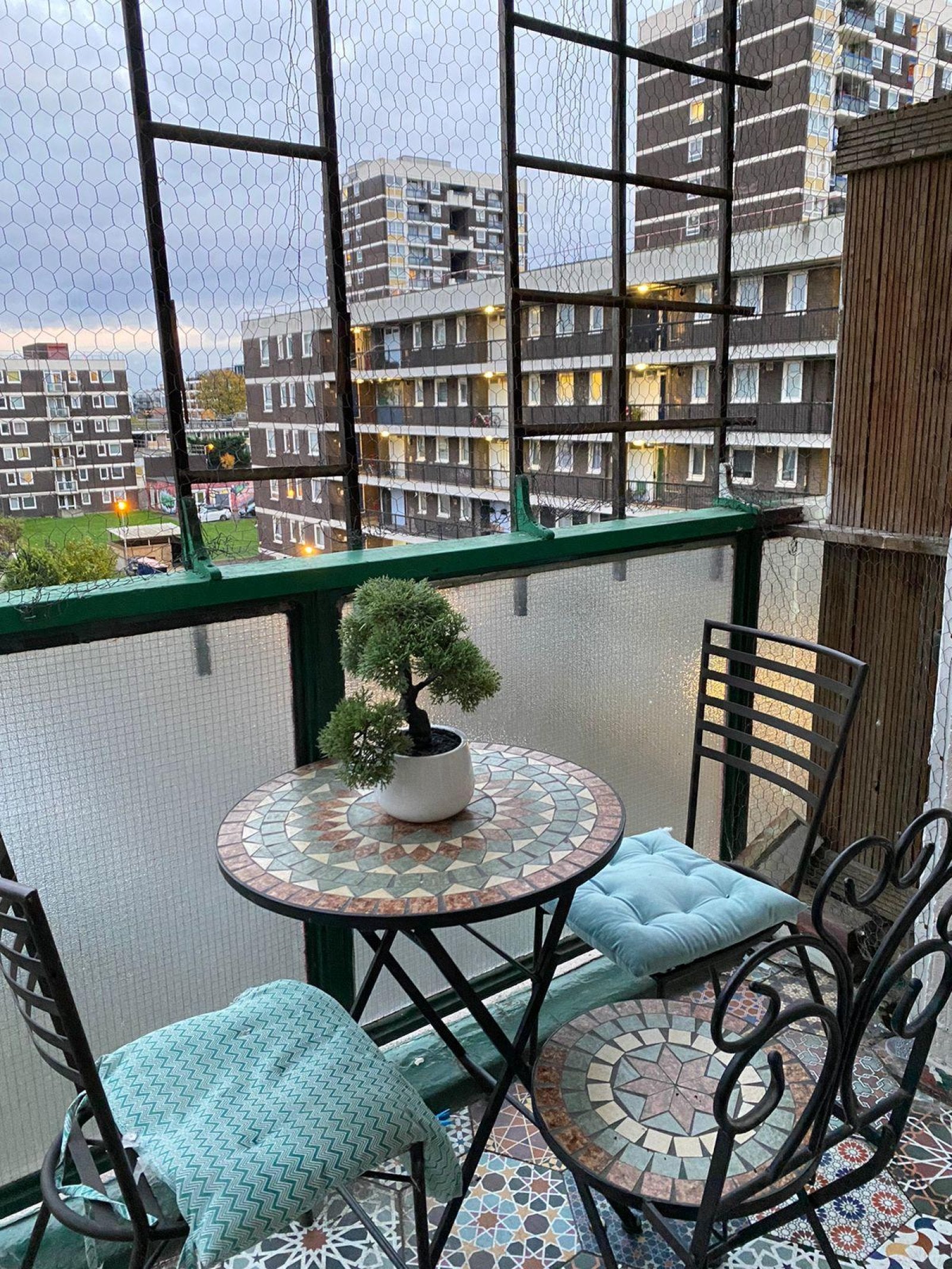 Room Balmes Road in Greater London