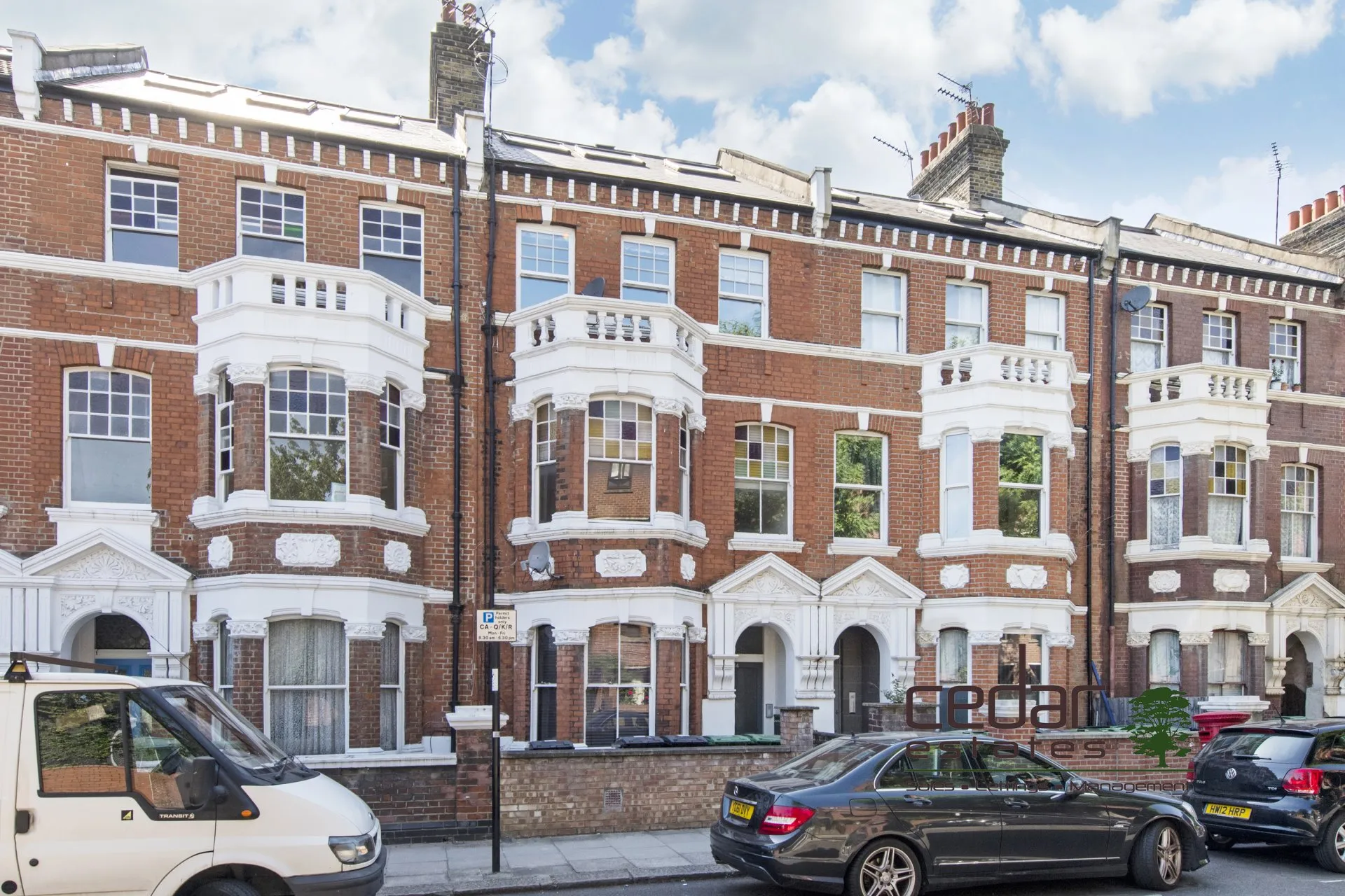 Flat Mazenod Avenue in Greater London