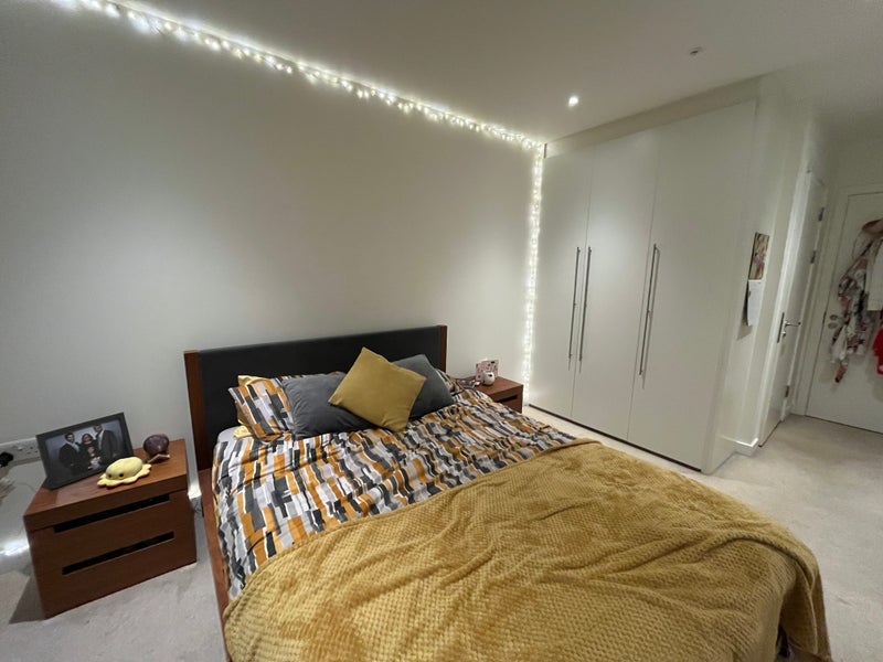 Room Liberty Bridge Road in Greater London