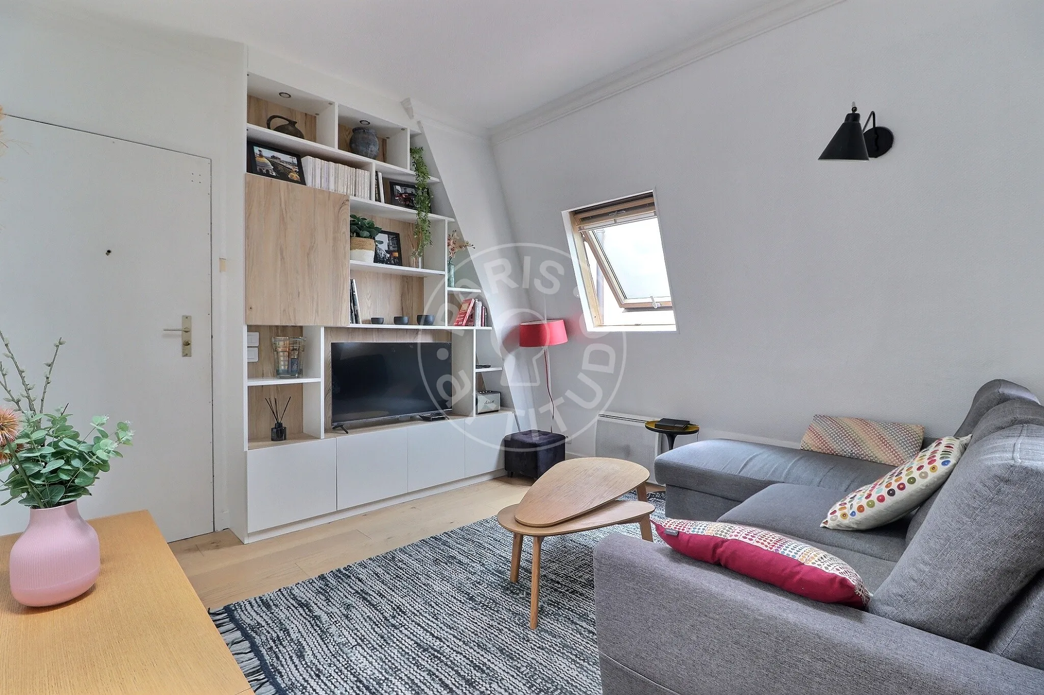 Flat Rue de la Bienfaisance in Paris
