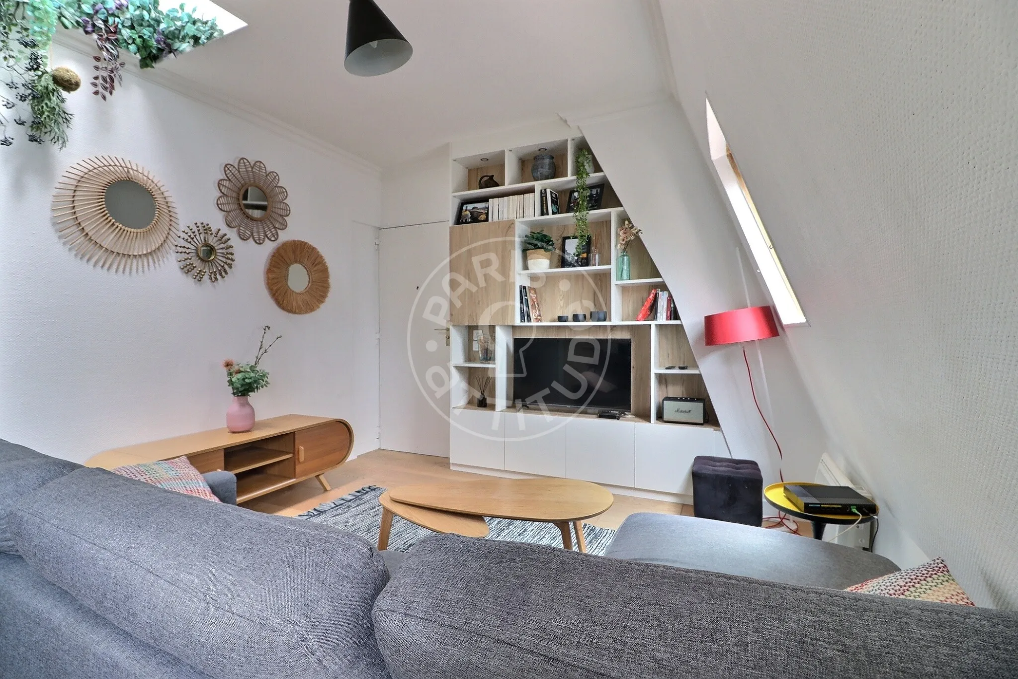 Flat Rue de la Bienfaisance in Paris