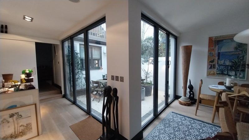 Room Mall Studios in Greater London