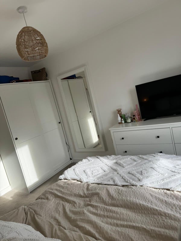 Room Boyn Valley Road in Maidenhead