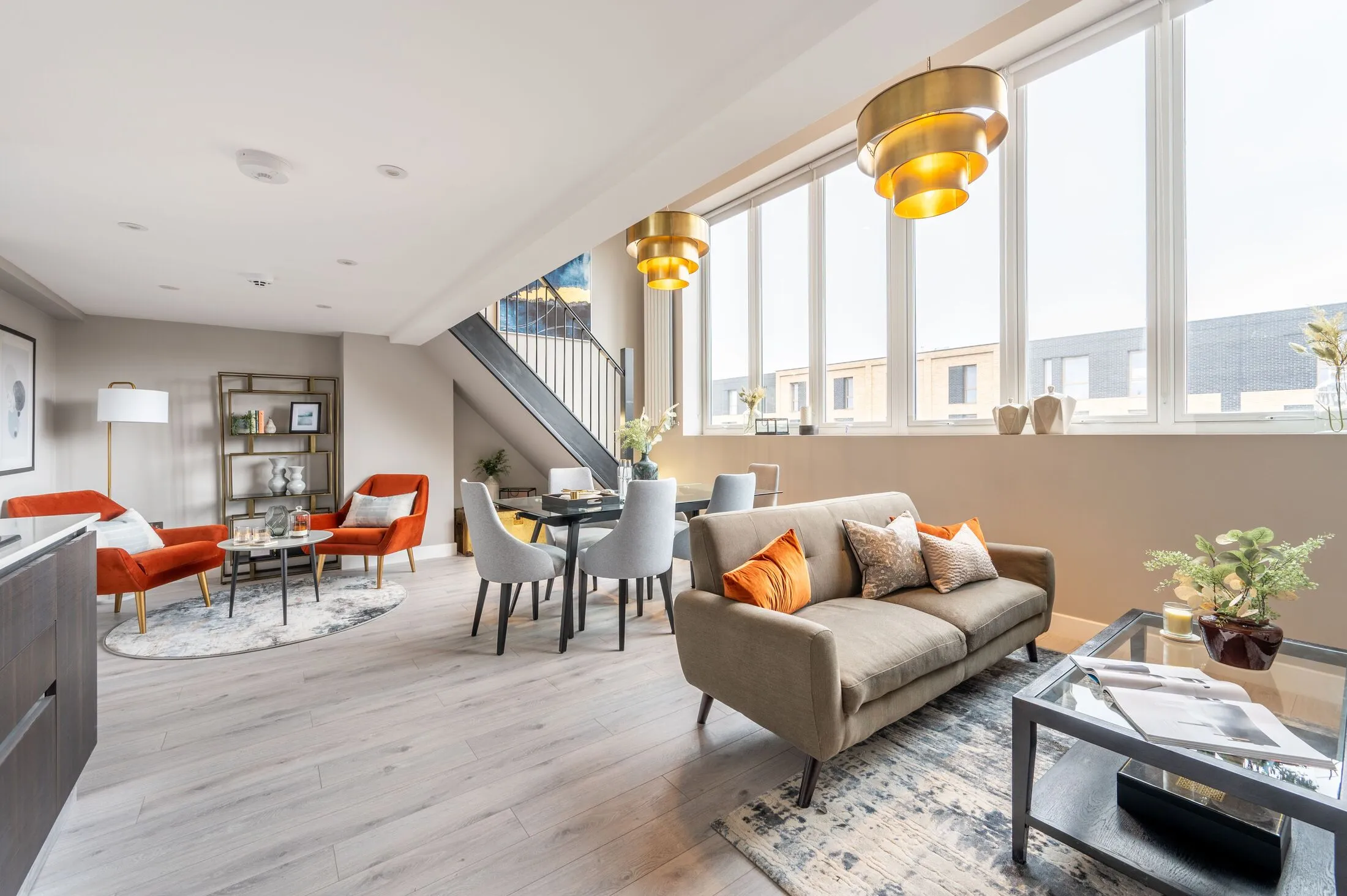 Flat Northview Crescent in Greater London
