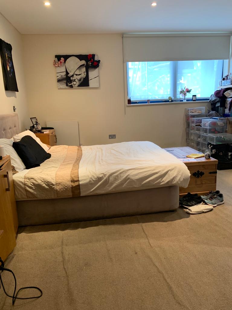 Flat Downham Road in Greater London