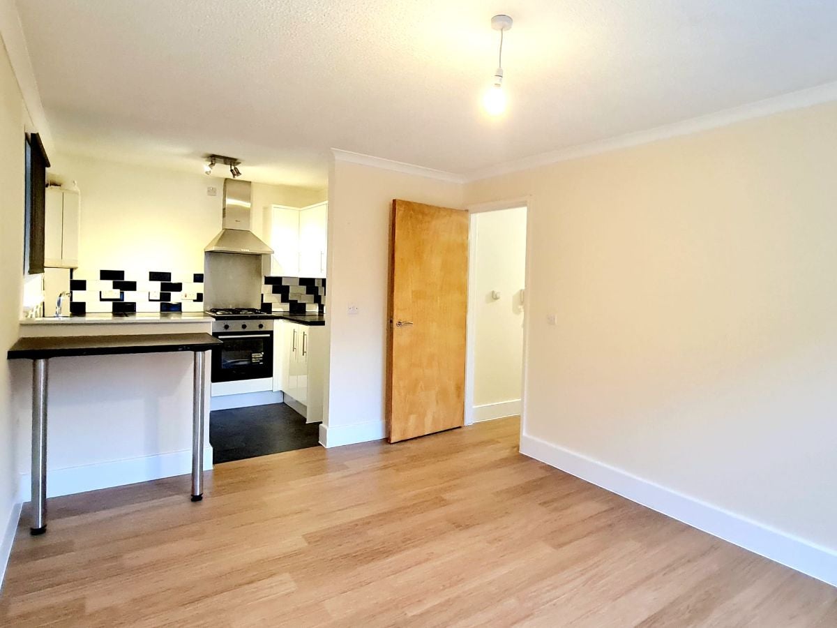 Flat Lion Court in Northampton