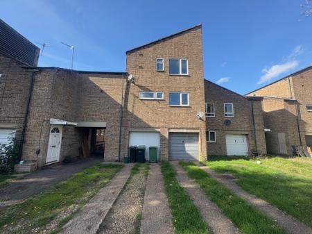 House Minden Close in Great Oakley