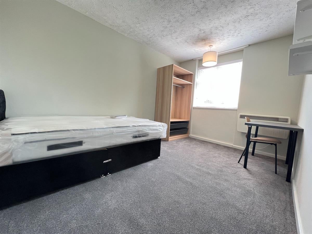 Flat Sycamore Court in Nottingham