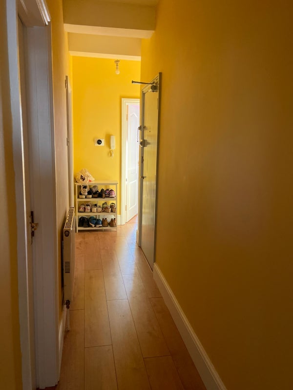 Room Mare Street in Greater London
