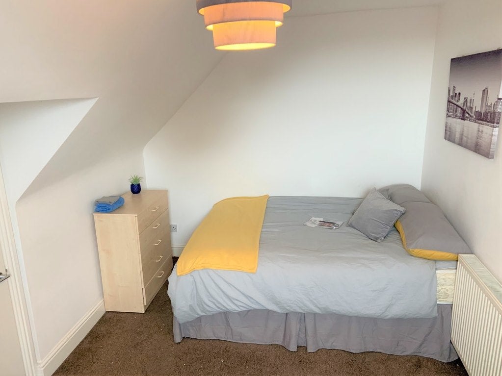 Flat Landguard Road in Southampton