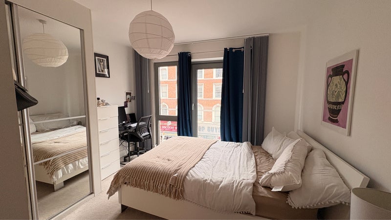 Room Abbot Street in Greater London