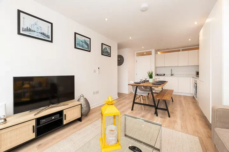 Flat Farringdon Road in Greater London