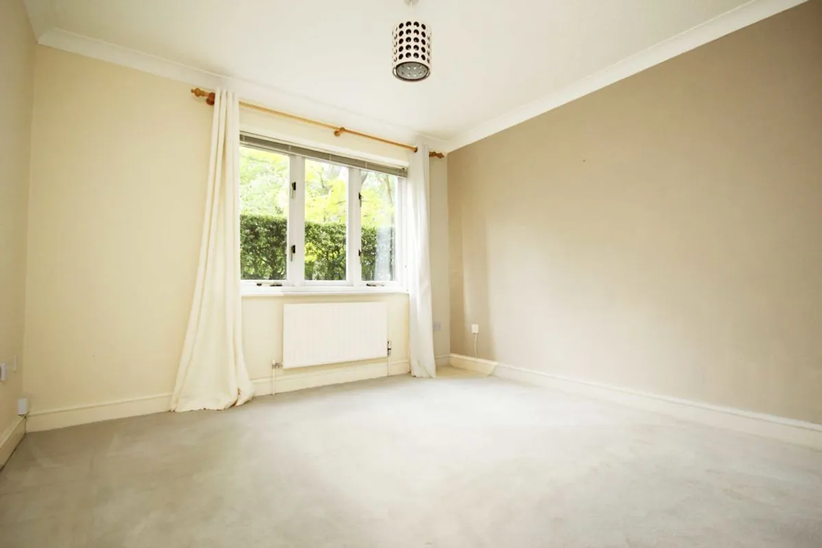 Flat Trematon Place in Greater London