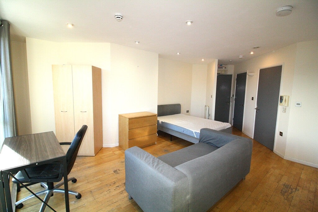 Flat West Street in Sheffield