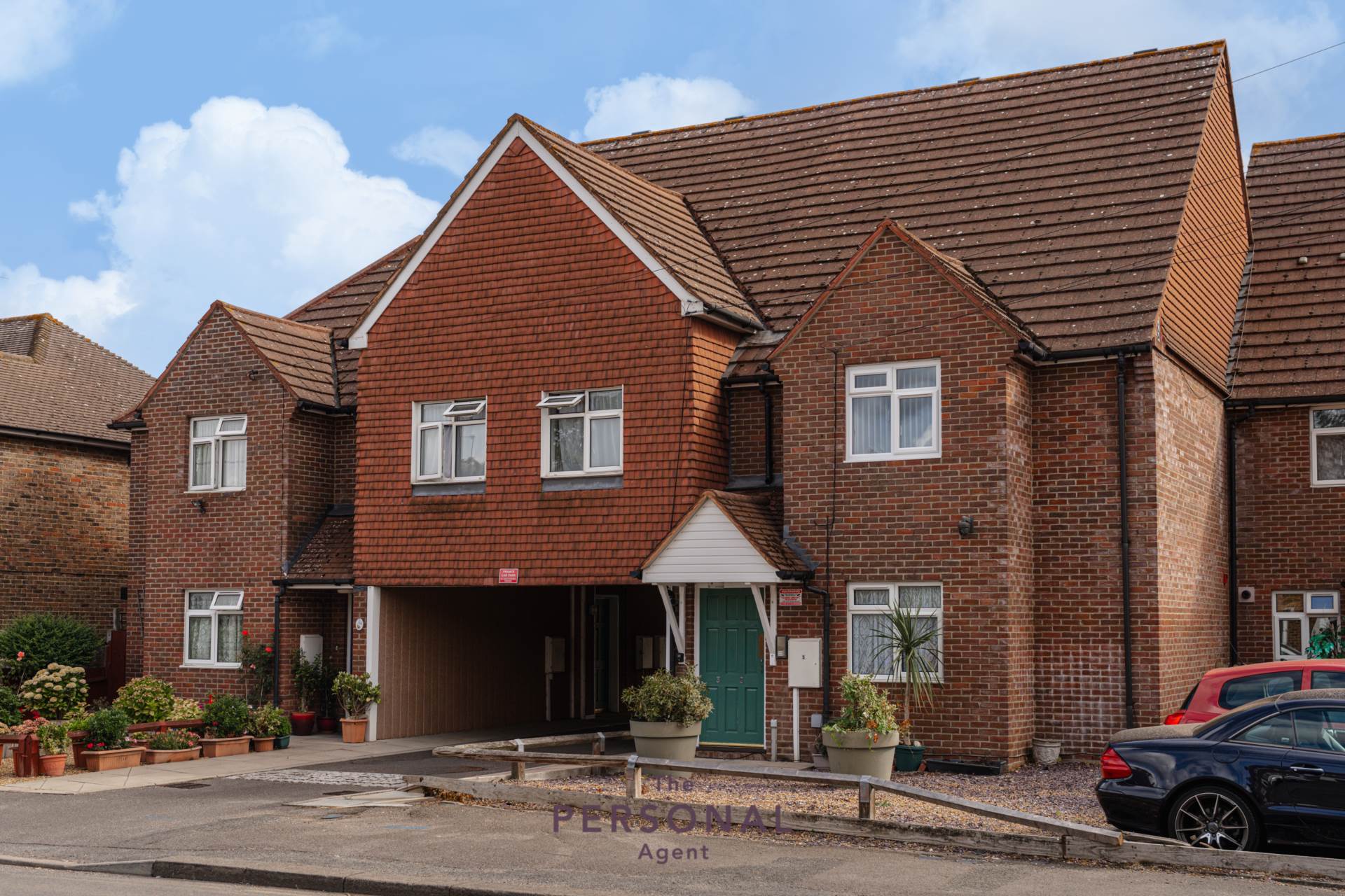 Flat Tonstall Road in Epsom and Ewell