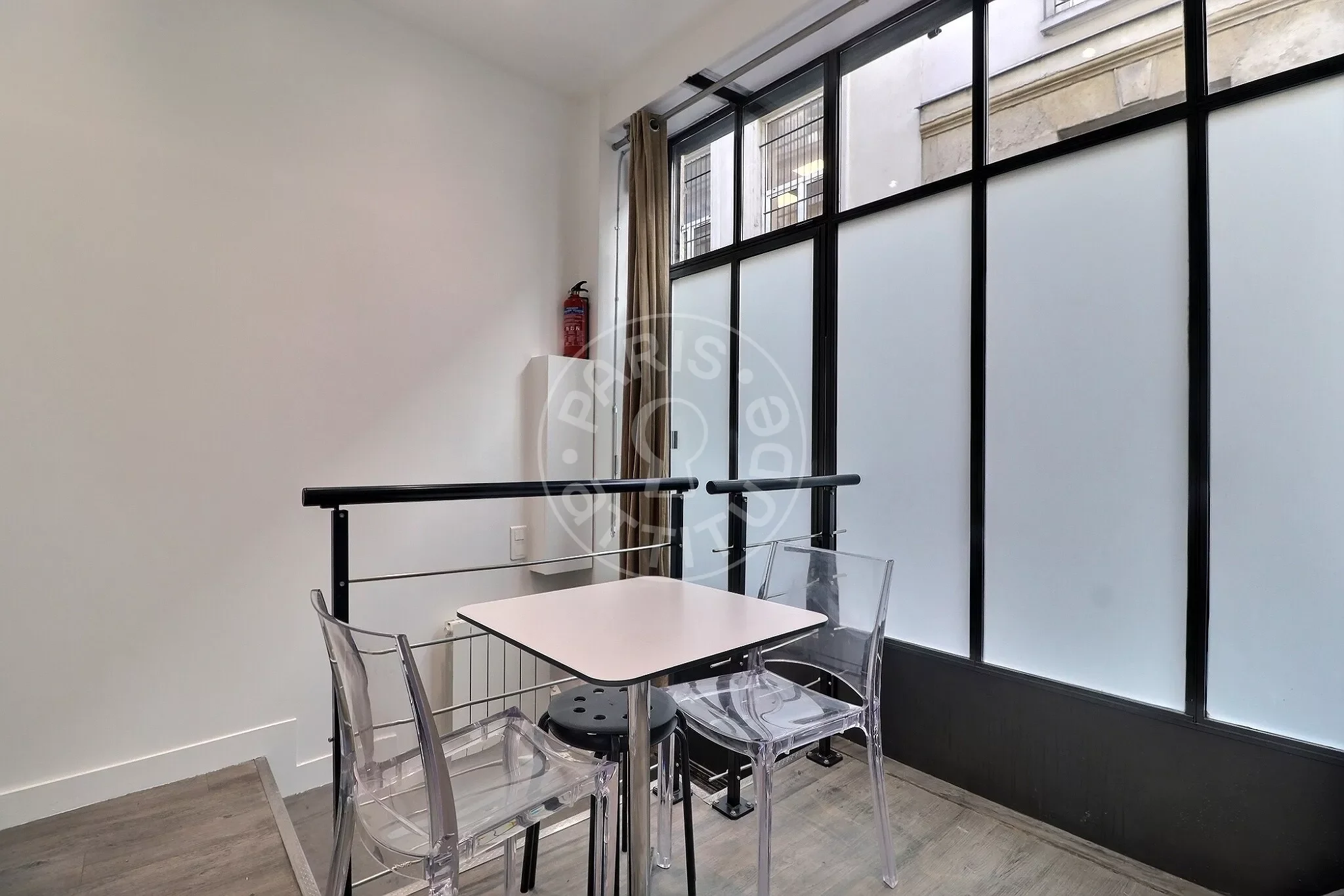 Appartement Rue Saint-Joseph à Paris