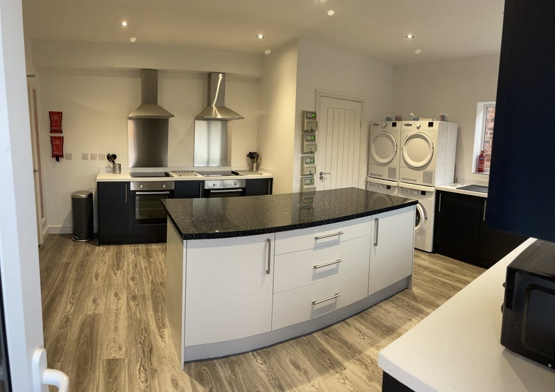 Room Orford Green in Warrington