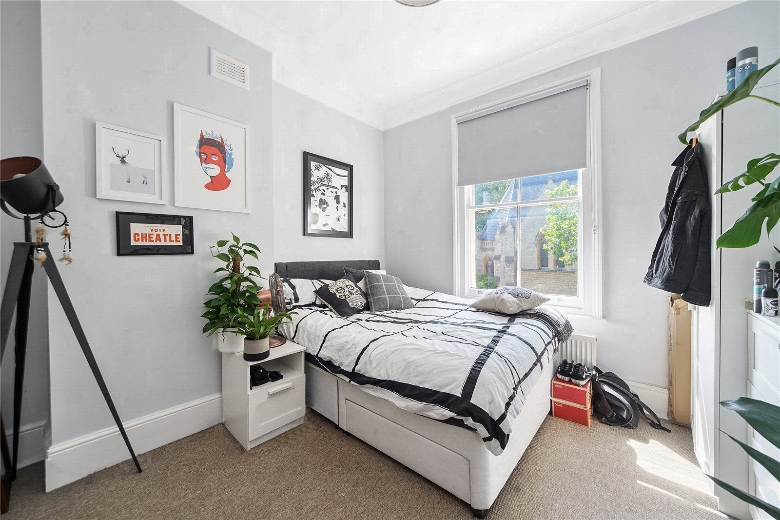 Flat St. Philip Street in Greater London