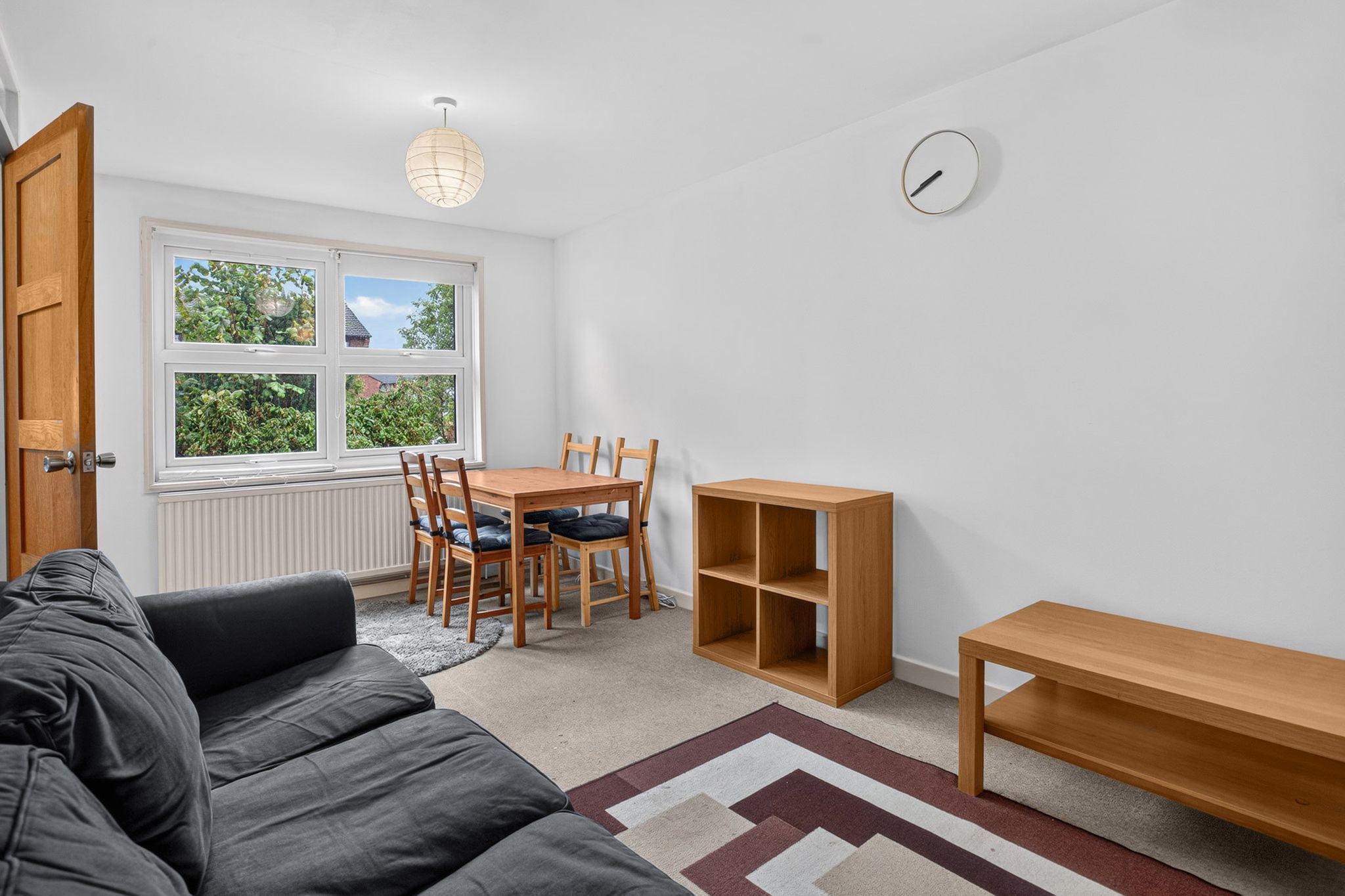 Flat Holley Road in Greater London