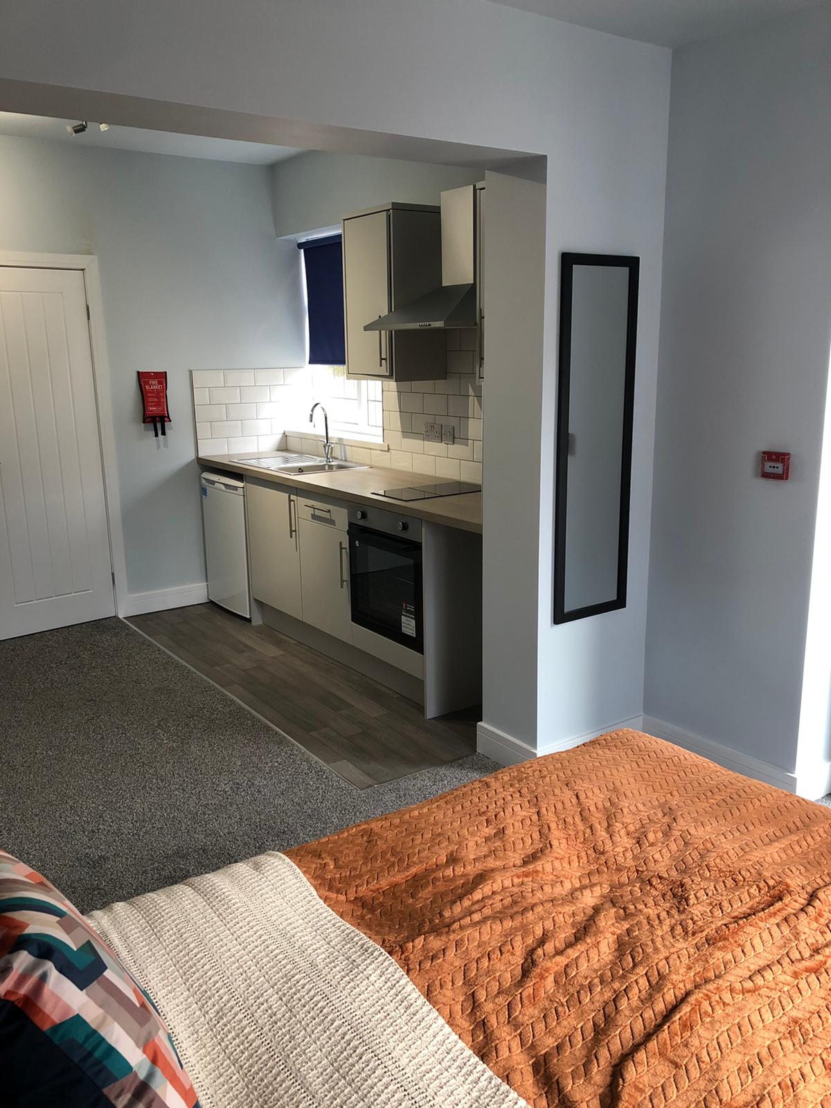 Room Grimsby Road in Cleethorpes
