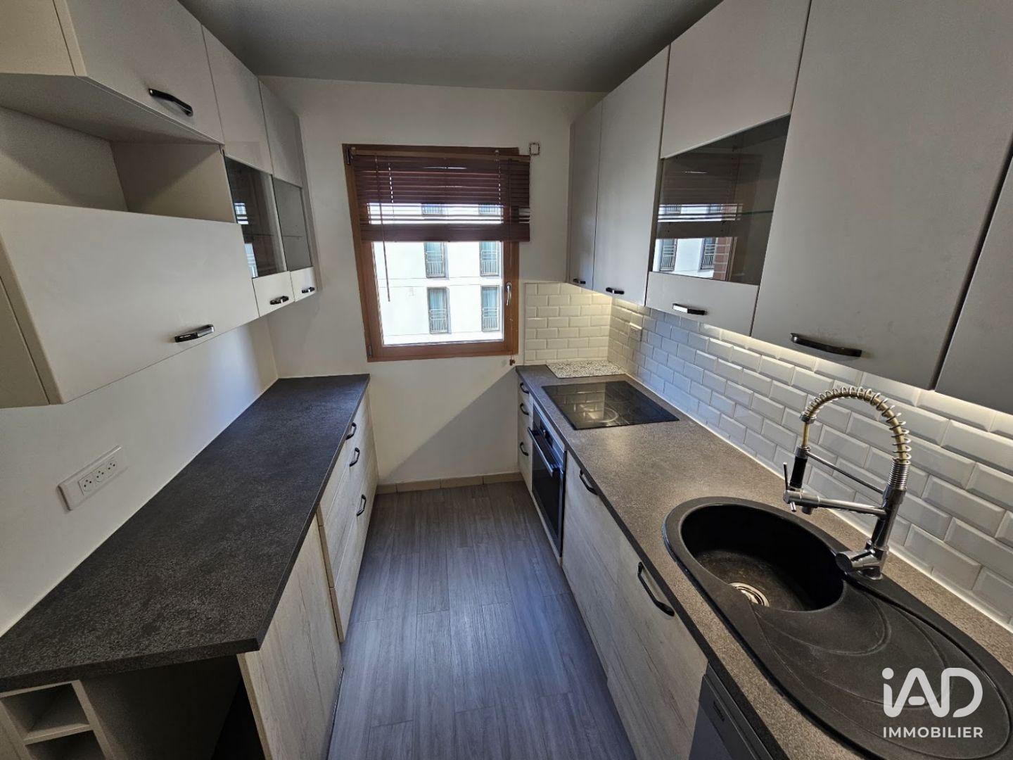 Flat Rue Eugénie Éboué in Asnières-sur-Seine