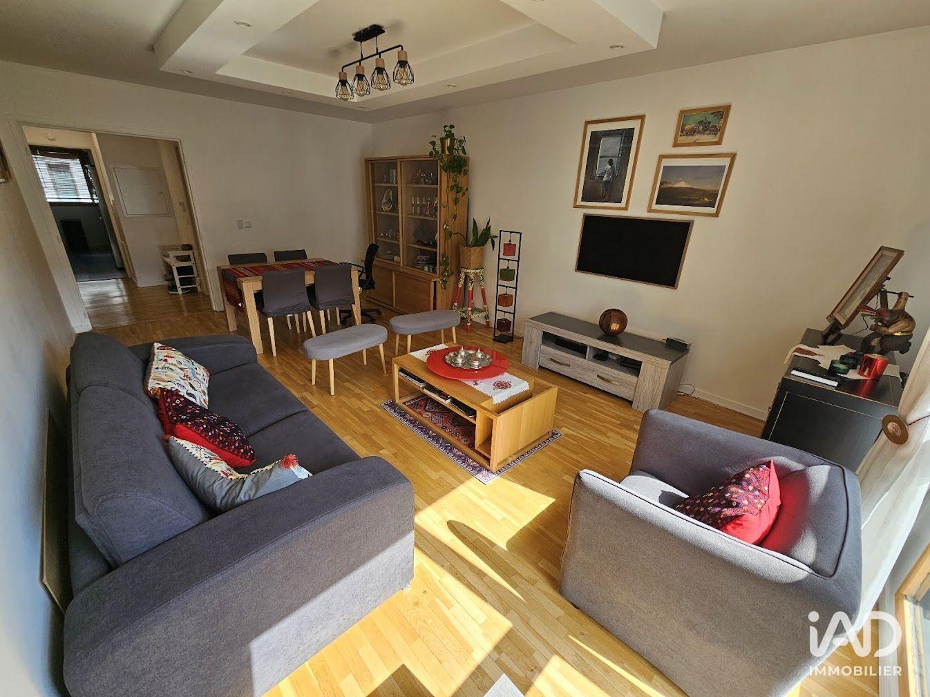 Flat Rue Eugénie Éboué in Asnières-sur-Seine
