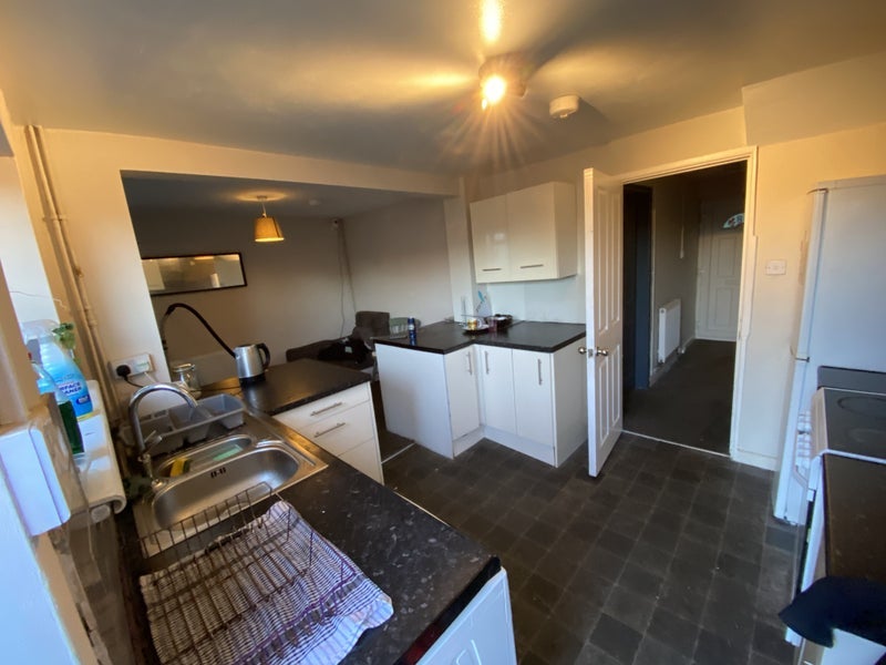 Room Hercules Close in Bristol