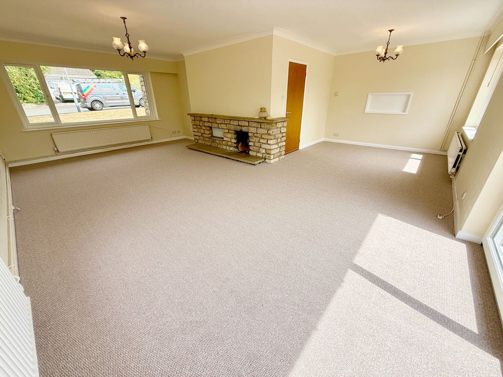 House Hillside Drive in South Kesteven