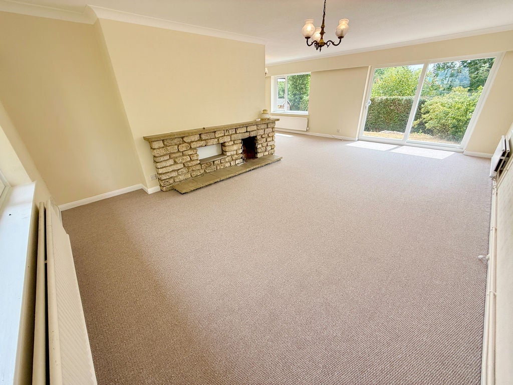 House Hillside Drive in South Kesteven