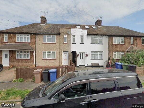 Room Joslin Road in Purfleet-on-Thames