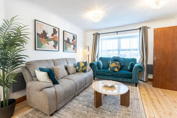 House Fowler Close in Southend-on-Sea