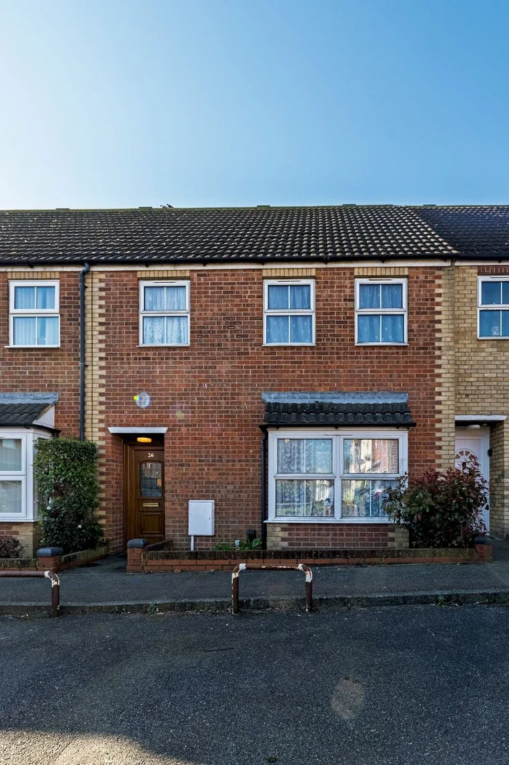 House Fowler Close in Southend-on-Sea
