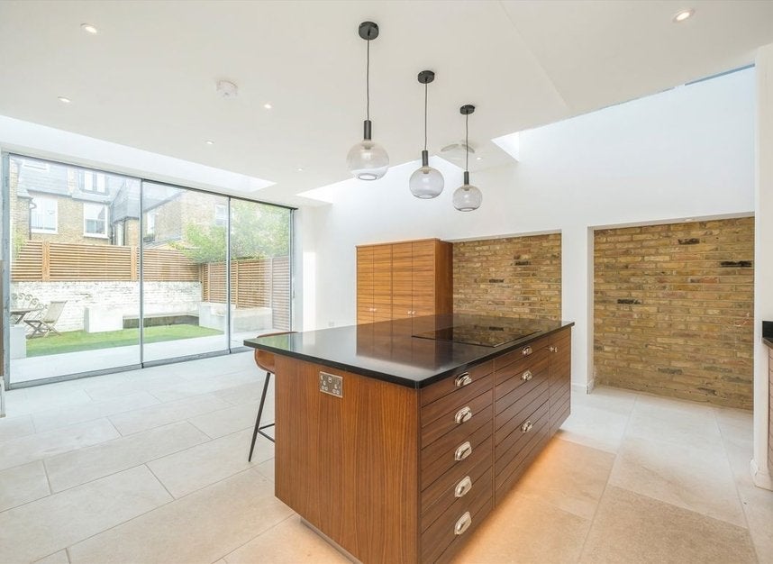 House Bangalore Street in Greater London
