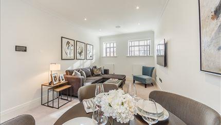 Flat Rainville Road in Greater London
