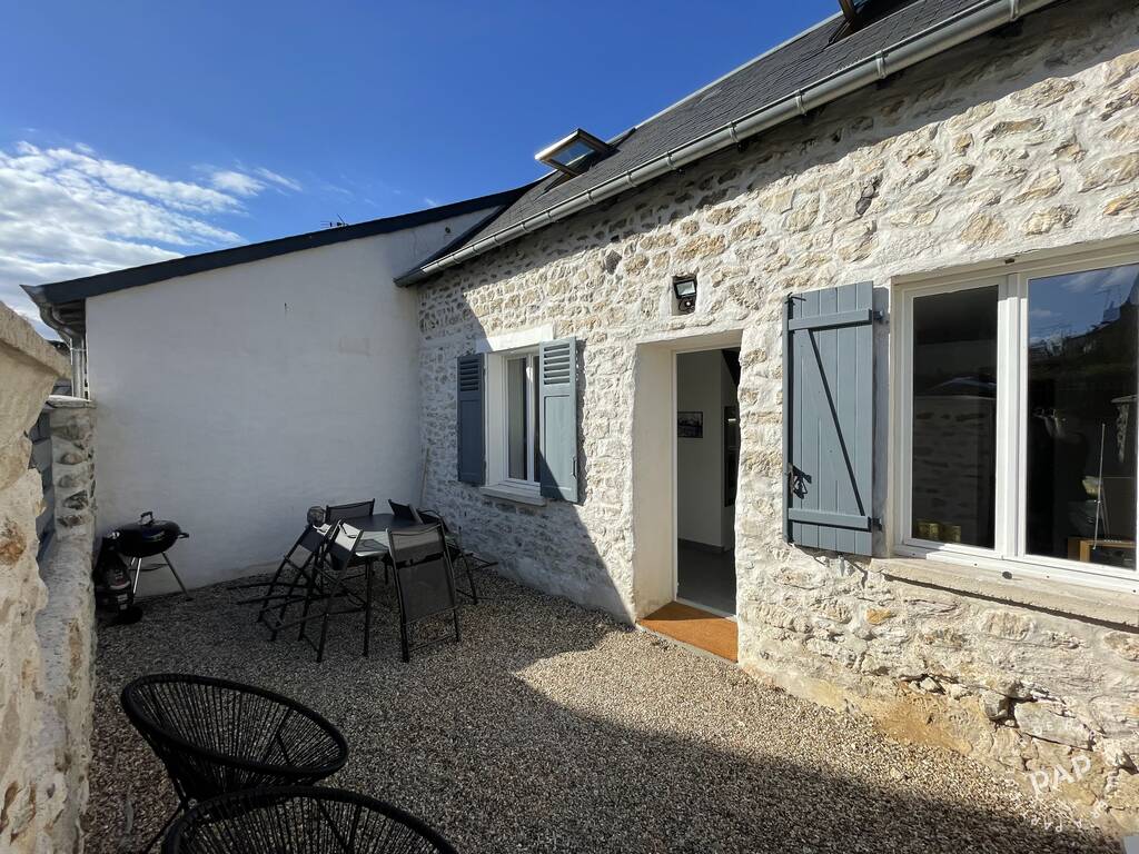 House Rue du Docteur Burnet in Vernon