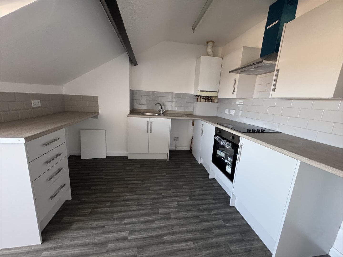 Flat Albemarle Crescent in Scarborough
