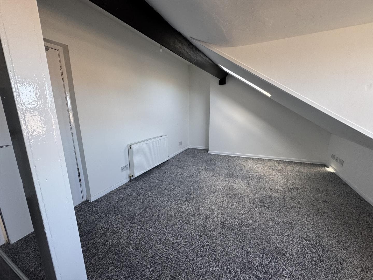 Flat Albemarle Crescent in Scarborough