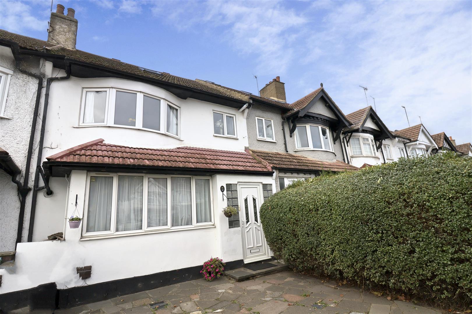 Flat Hamilton Road in Greater London