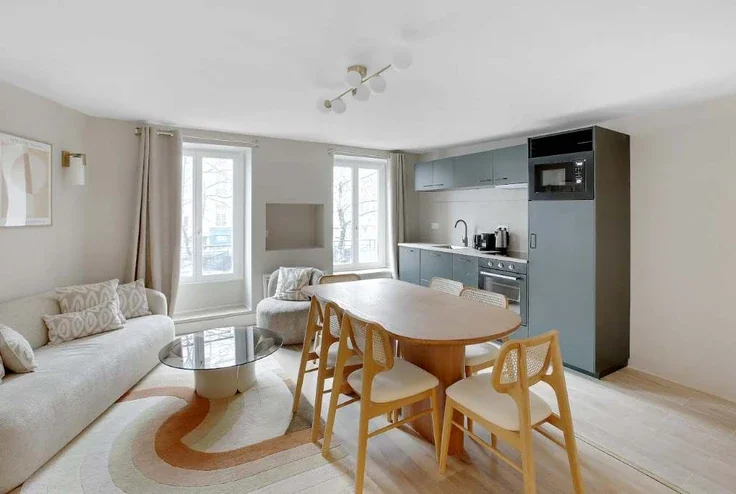 Flat Boulevard Beaumarchais in Paris