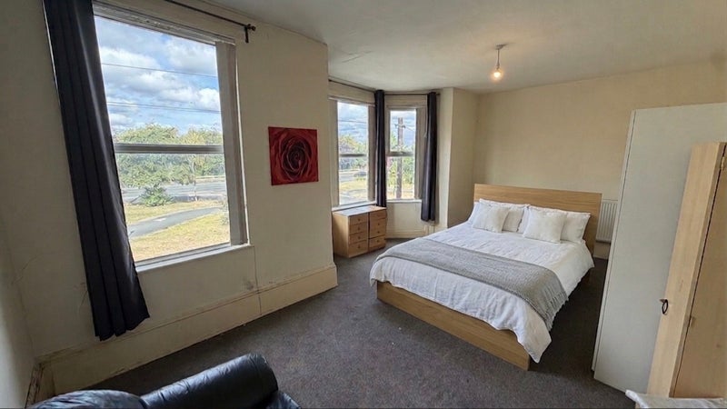 Room Bolton Road in Salford