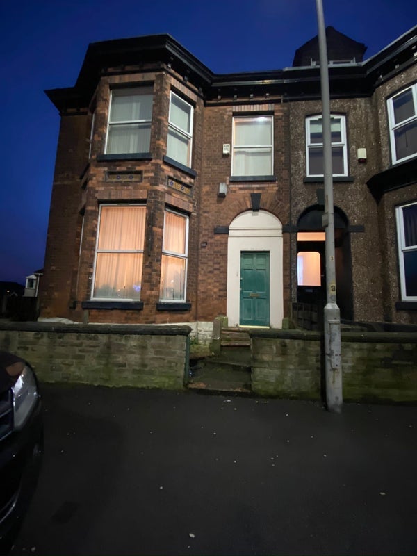 Room Bolton Road in Salford