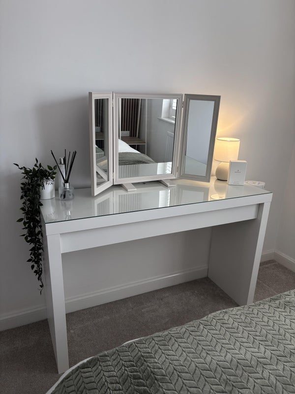 Room Wilkshire Road in Warwick