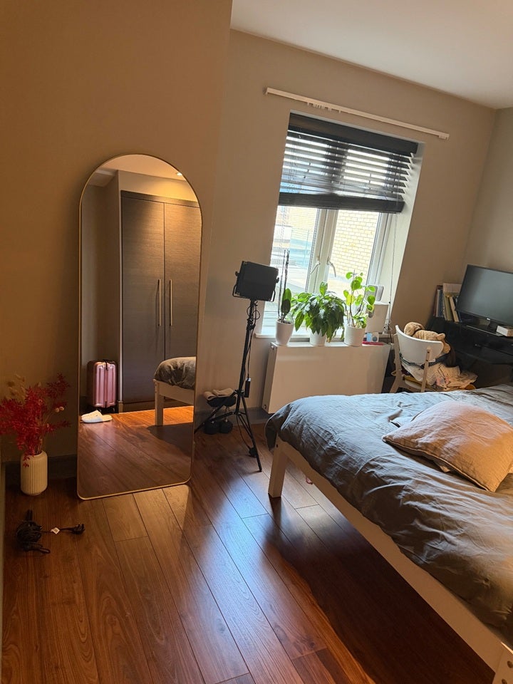 Room Brent Street in Greater London