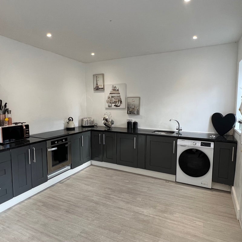 Room Monton Road in Salford