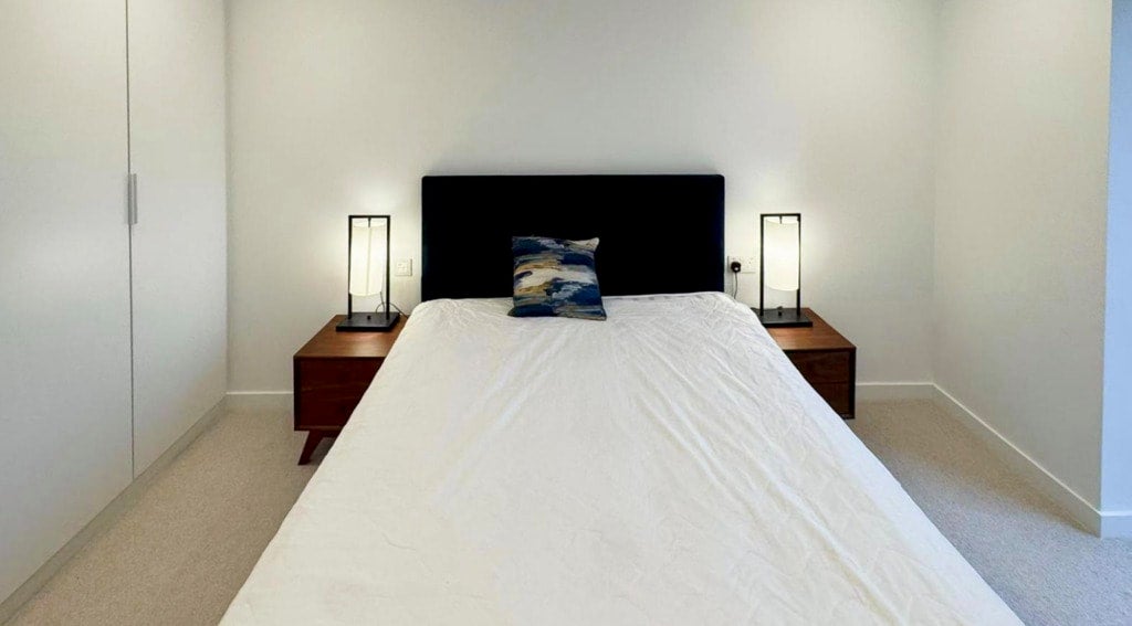 Flat Ebury Bridge Road in City of Westminster
