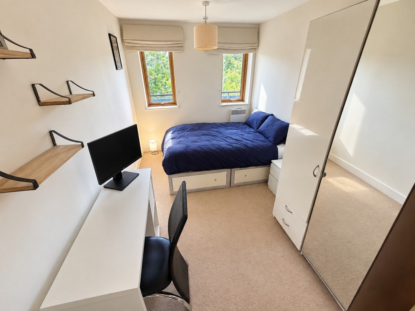Flat Bethnal Green Road in Greater London