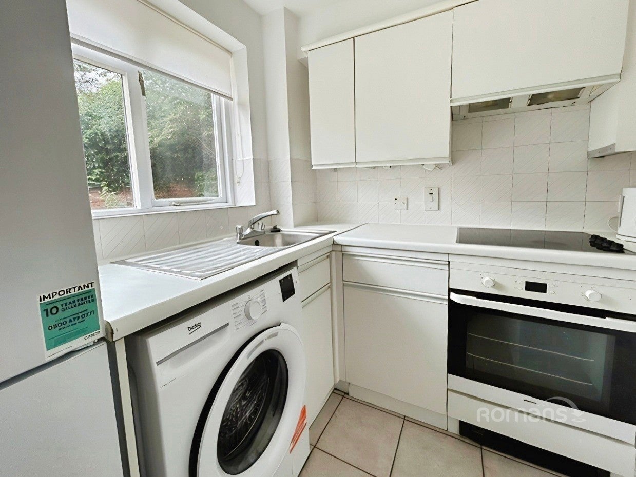 Flat Corfe Place in Maidenhead