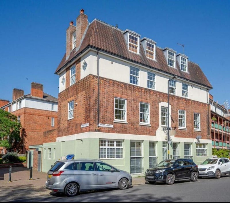 Room West Lane in Greater London